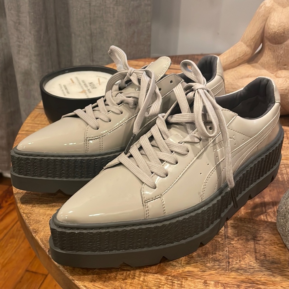 Fenty Light Gray Patent leather Platform Puma sneakers!
